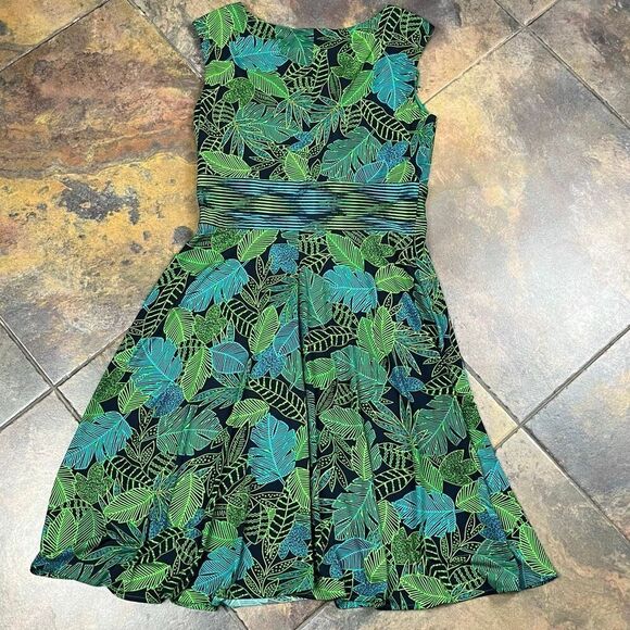 London Times Sleeveless Leaf Tropical Dress 10 - Picture 8 of 10